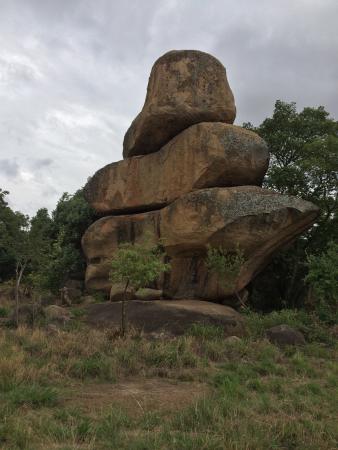 balancing rocks Zimbabwe