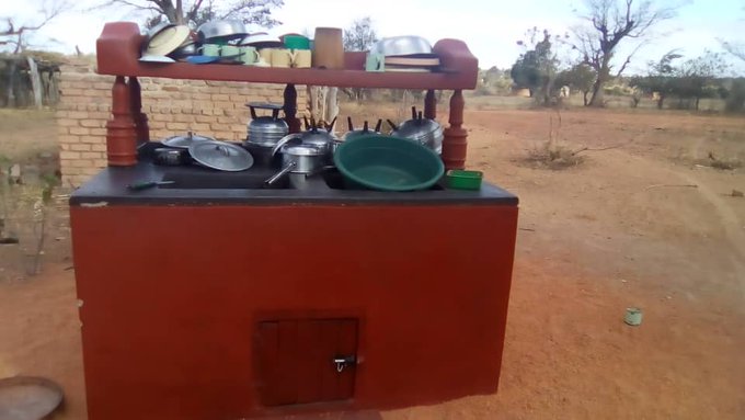 Chitanangare Out door sink and dish rack 