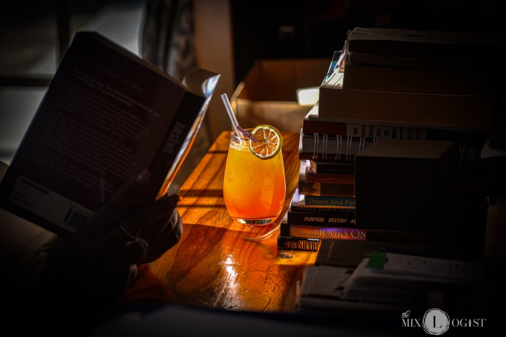 Skinny sunset cocktail