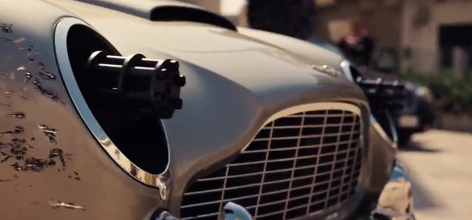 aston Martin DB5 headlamp guns
