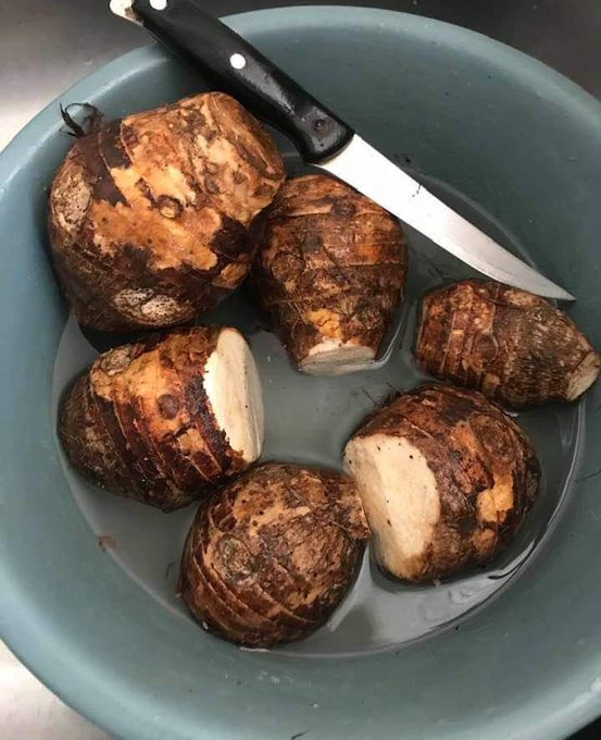 madhumbe boiling in pot