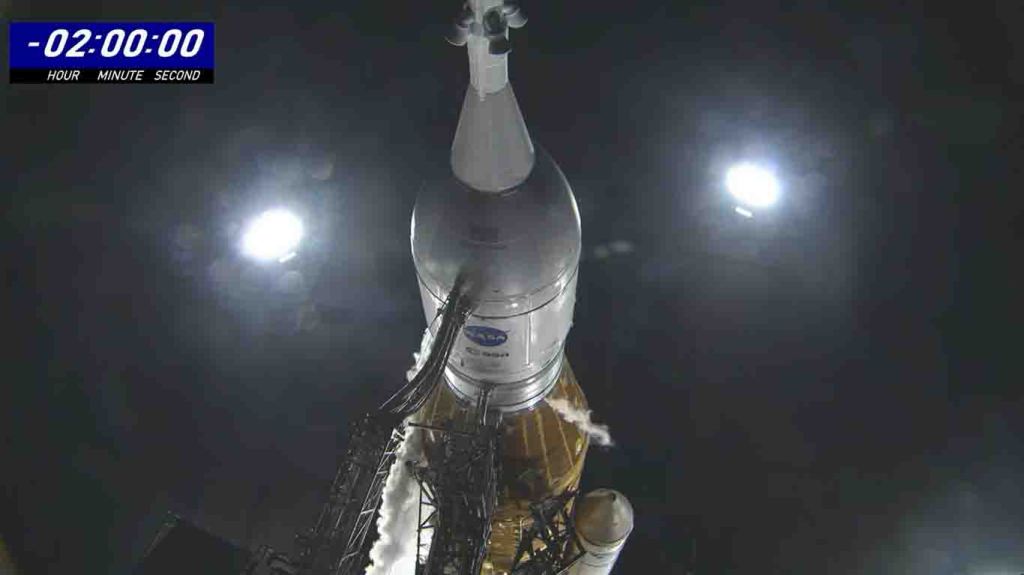 2 Hours to Launch Artemis Tanking Operations