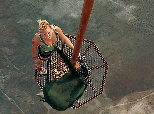 Sholoh Hunter in Fall Movie