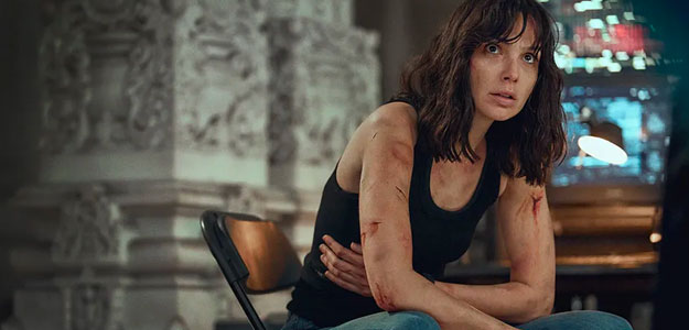 Gal Godat as Rachel Stone in House Of Stone