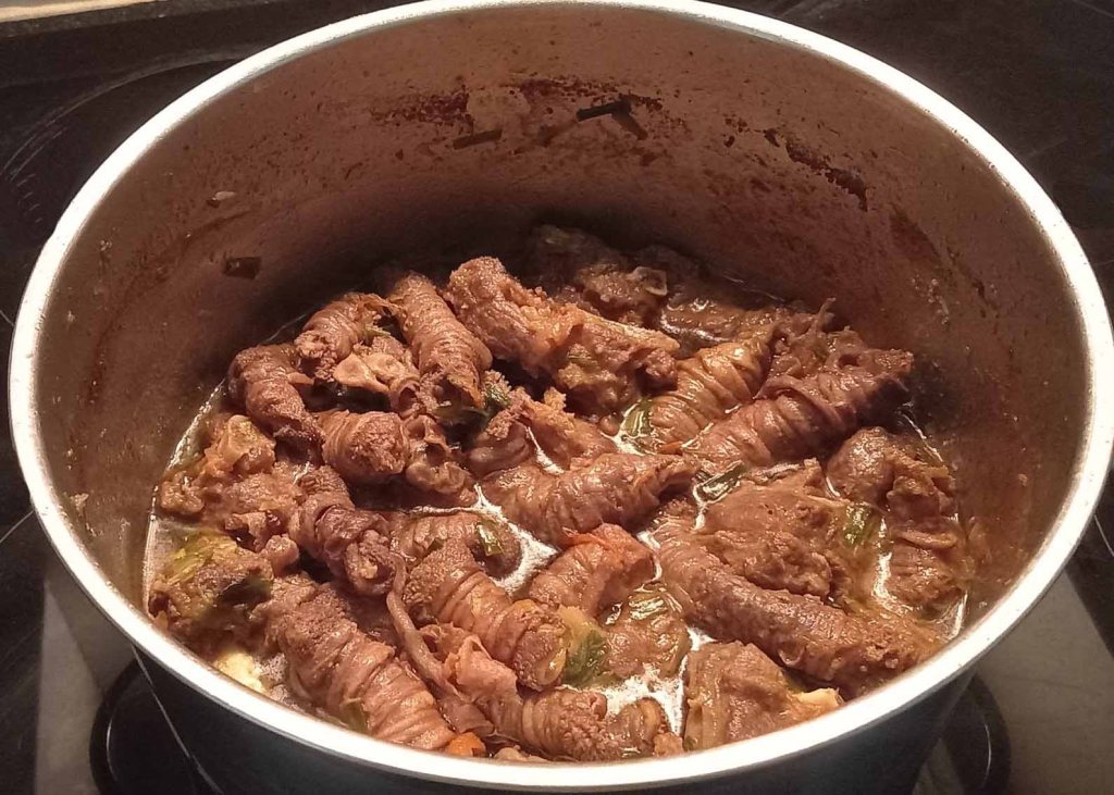 Zvinyeze goat intestines