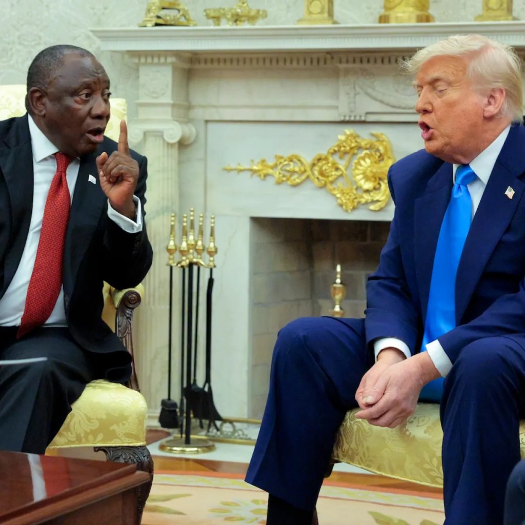 Cyril Ramaphosa and Donald Trump in Oval Office