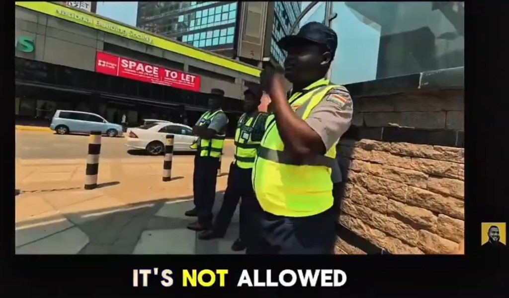 Screenshot from Davud Akhandzada clip at Mbuya Neahanda 